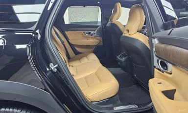 V90 Cross Country