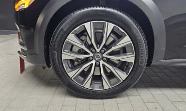 V90 Cross Country
