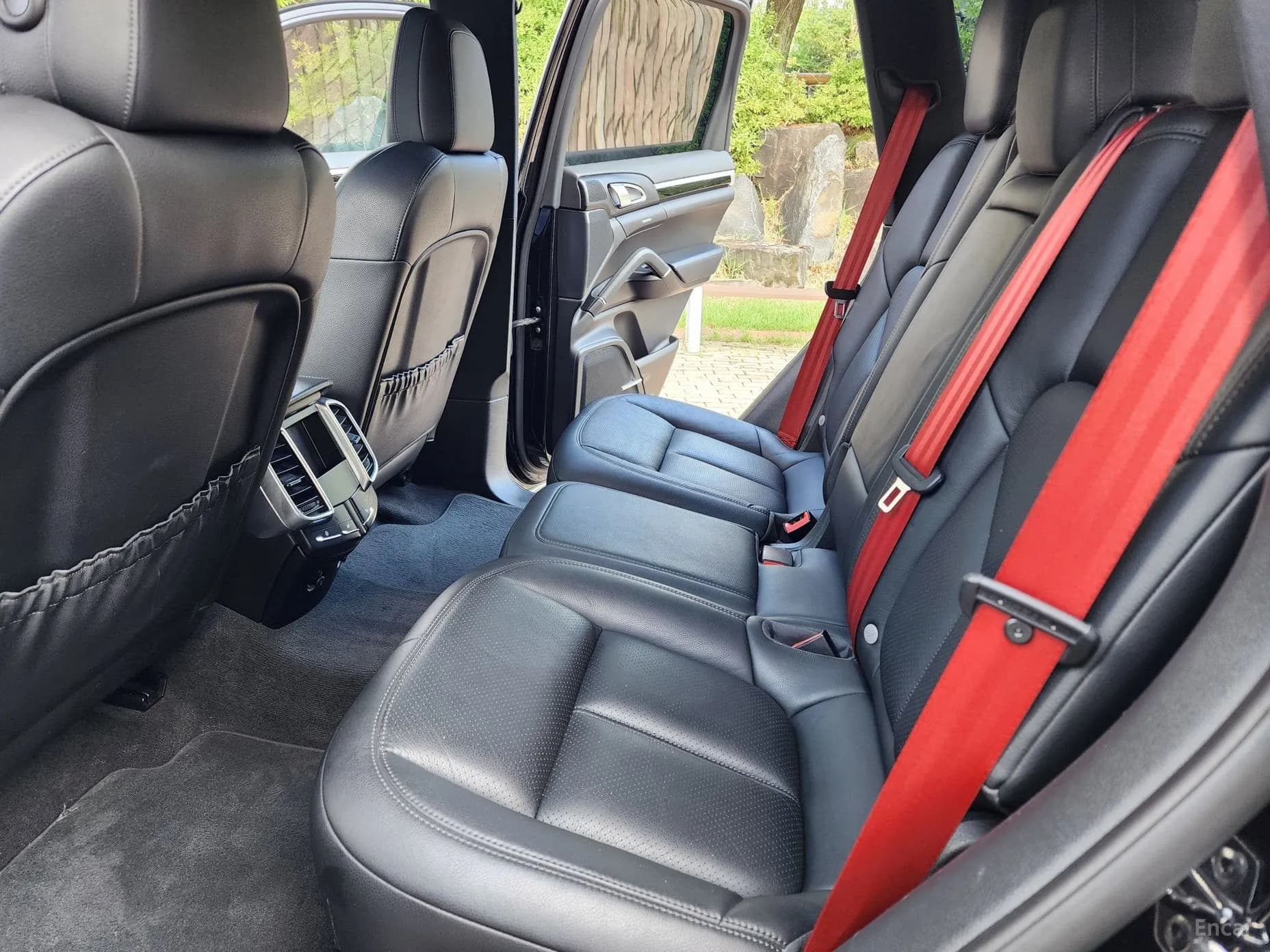 New Cayenne
