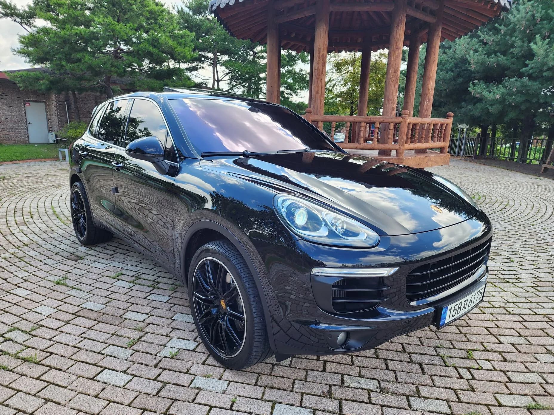 New Cayenne