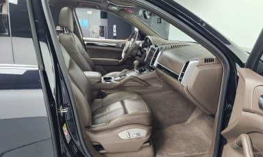 New Cayenne
