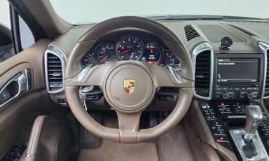 New Cayenne
