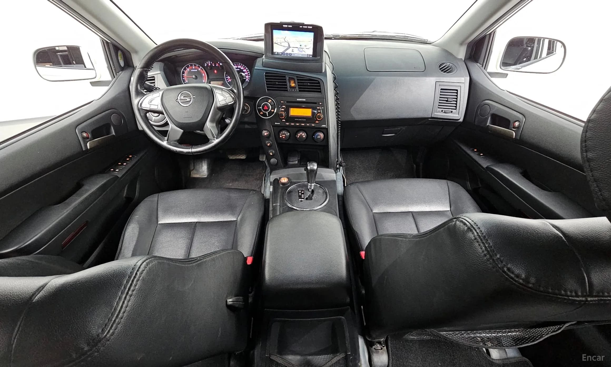 Korando Sports