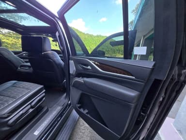 Escalade 5th Generation