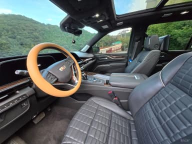 Escalade 5th Generation