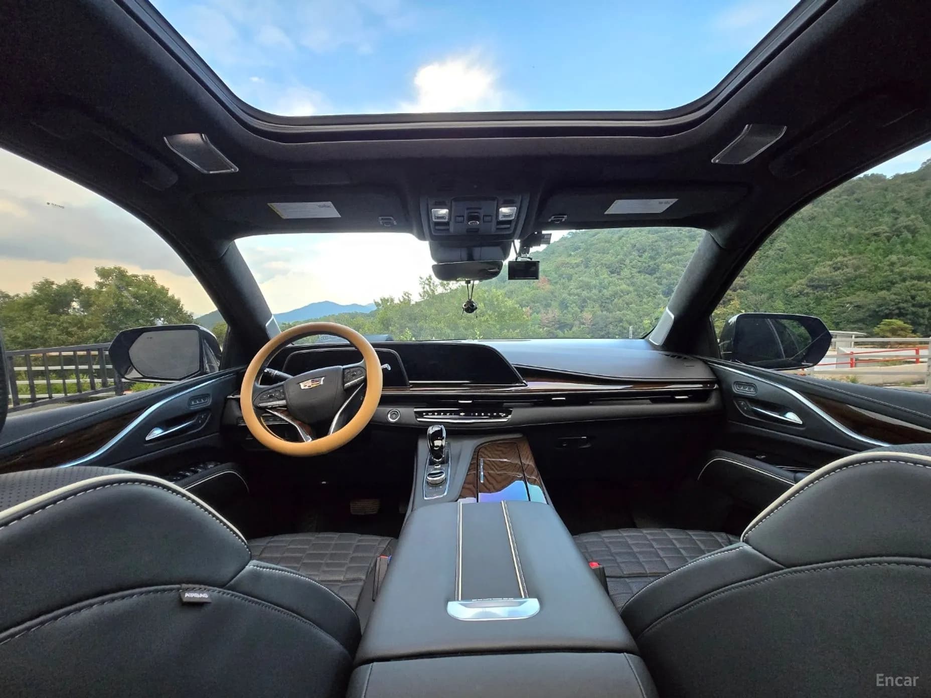 Escalade 5th Generation