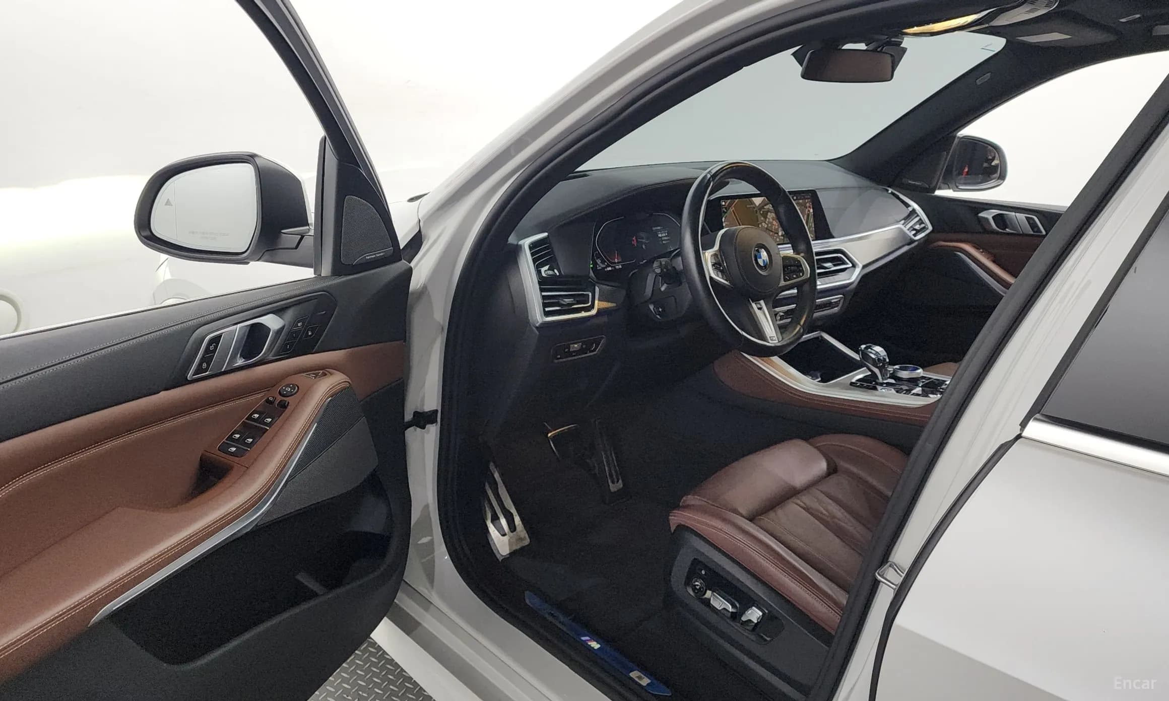 X5 (G05)