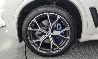 X5 (G05)