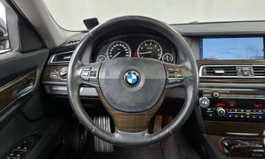 7 Series (F01)