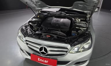 E-Class W212