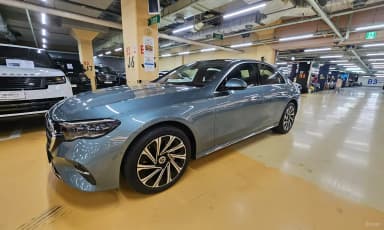 E-Class W214