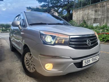 Korando Turismo