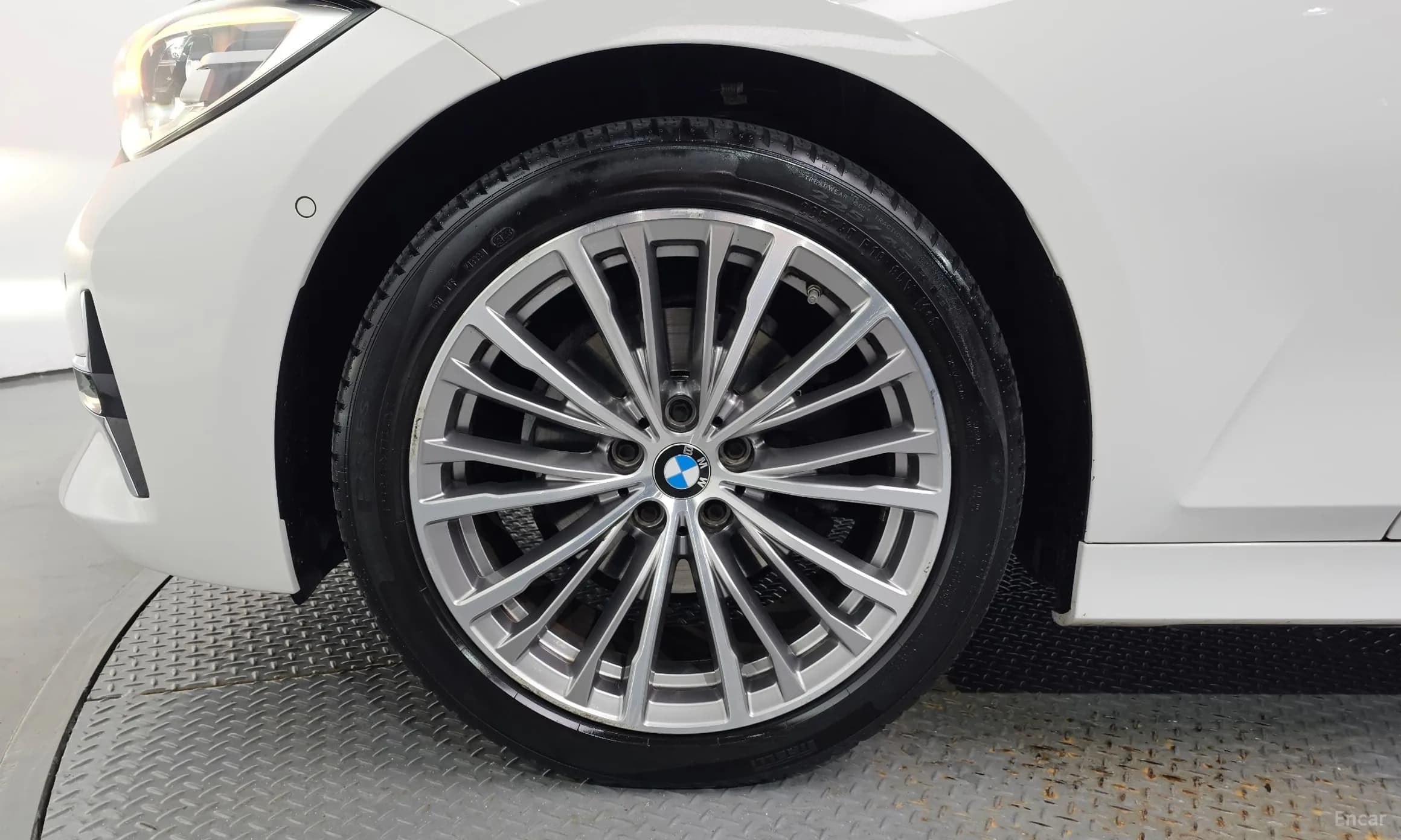 3 Series (G20)
