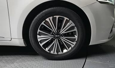 K7 Hybrid