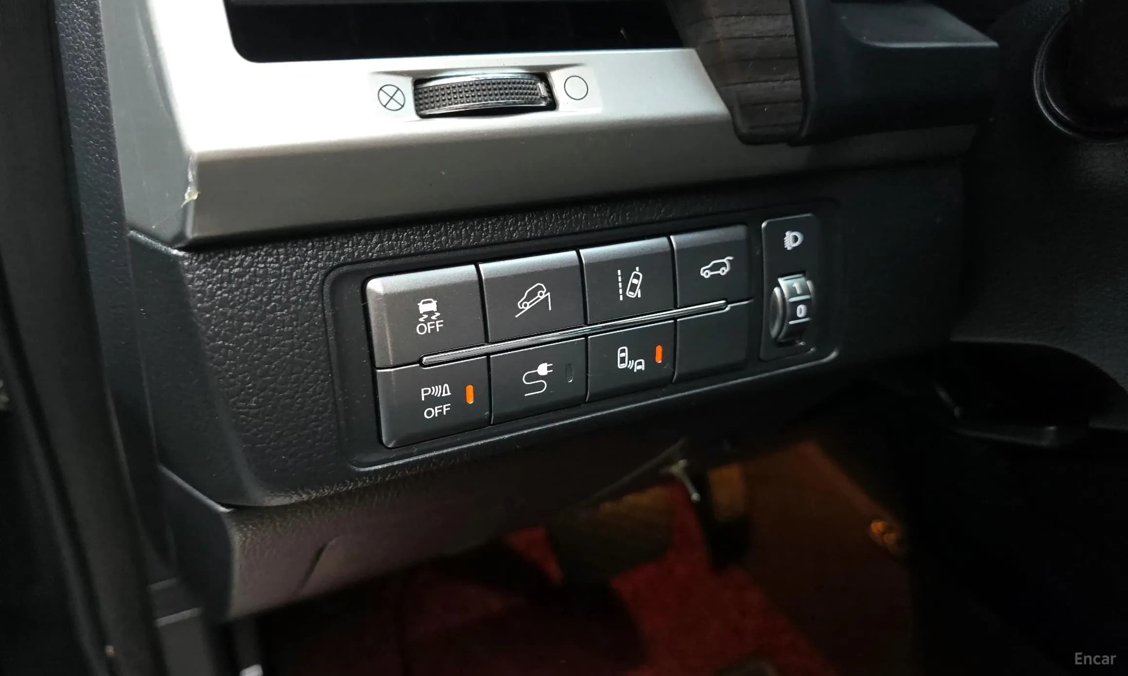 G4 Rexton