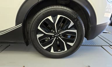 EV6