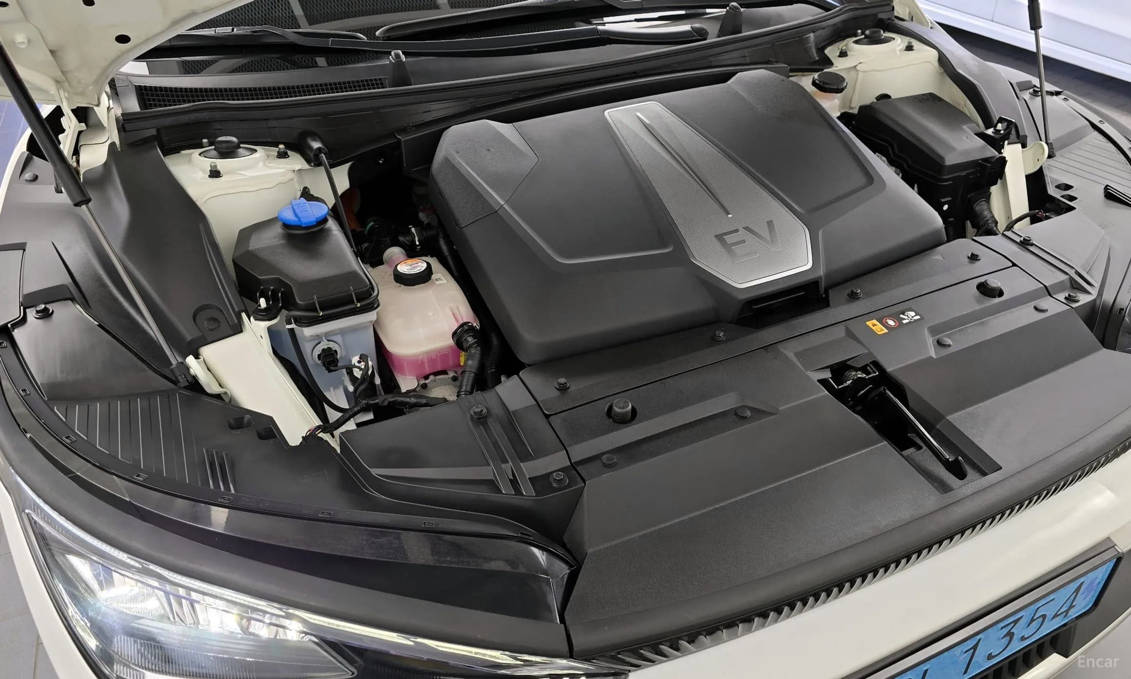 EV6