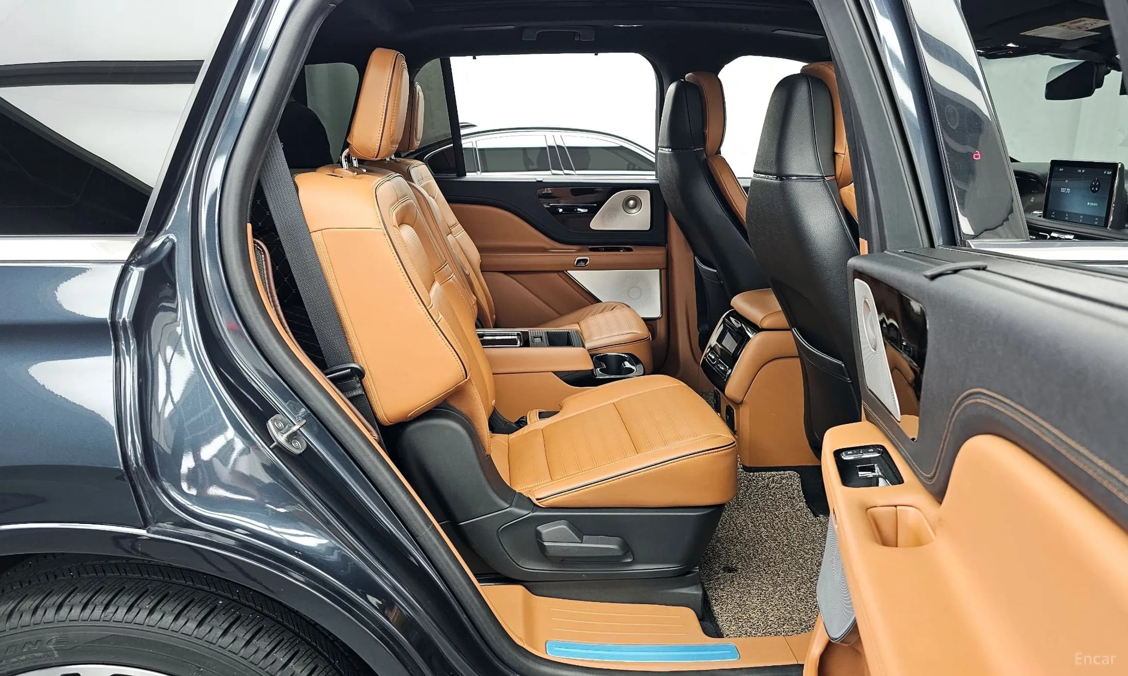 Aviator 2nd Generation