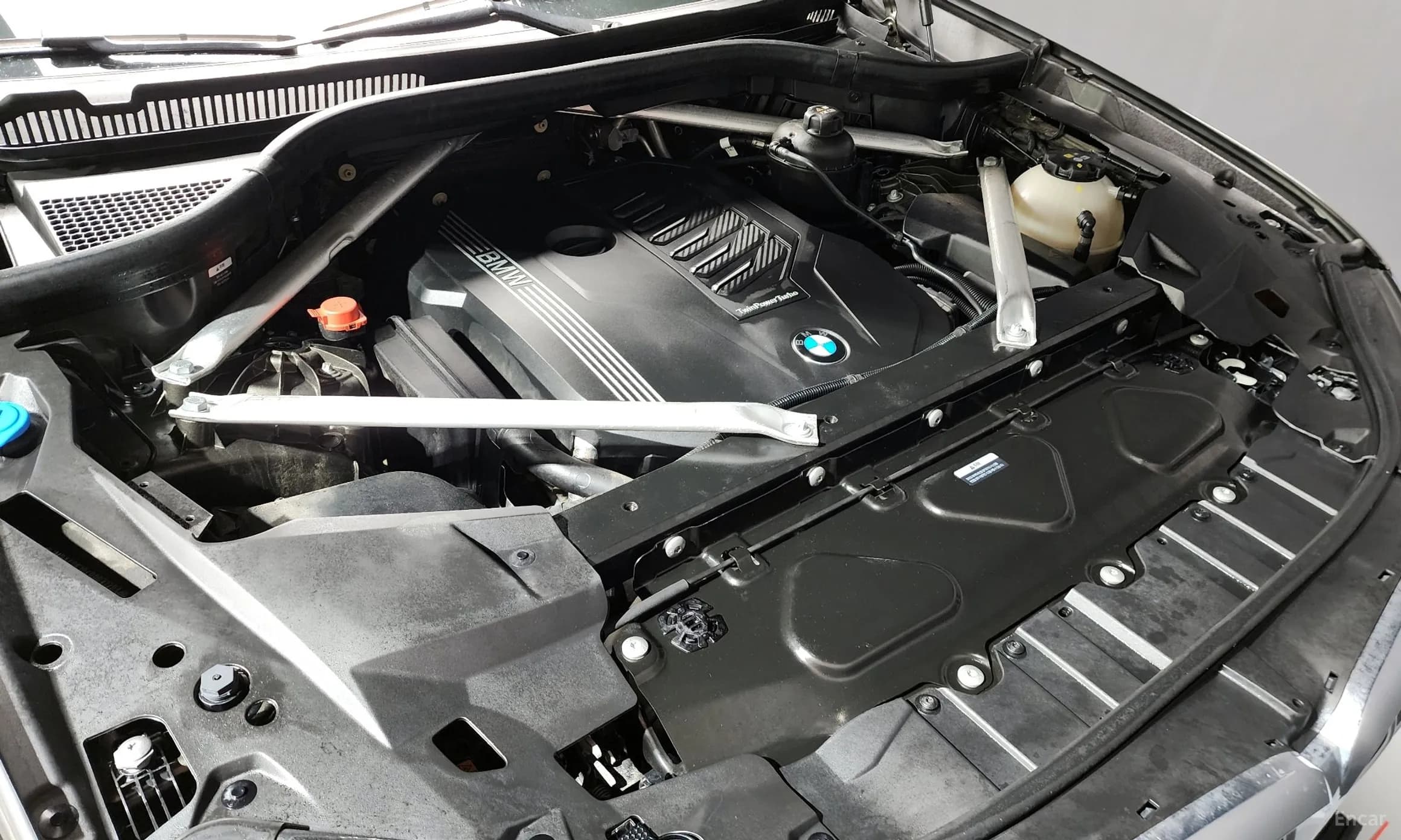 X5 (G05)