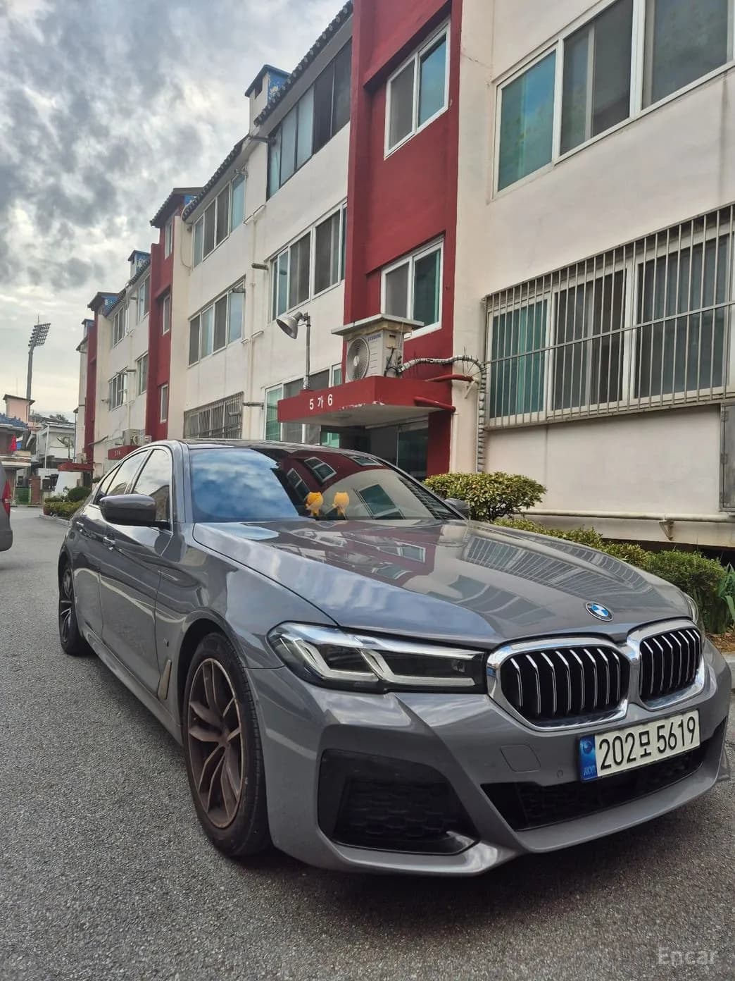 5 Series (G30)