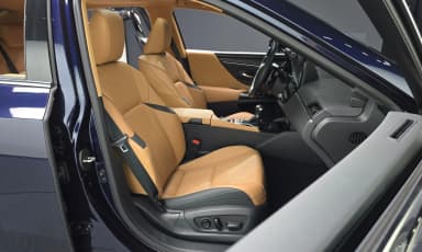 ES300h 7th Generation