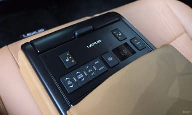 ES300h 7th Generation