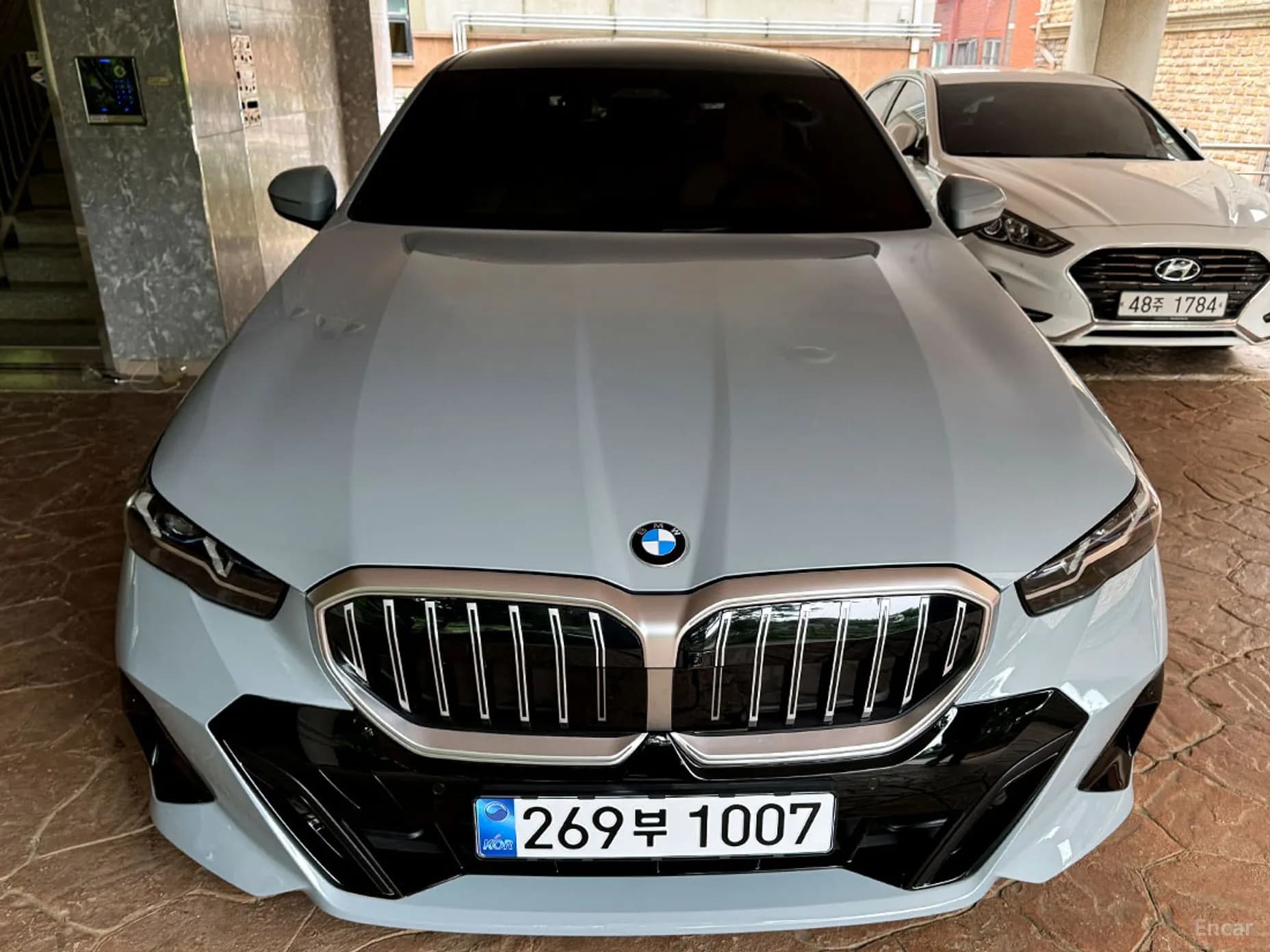 5 Series (G60)