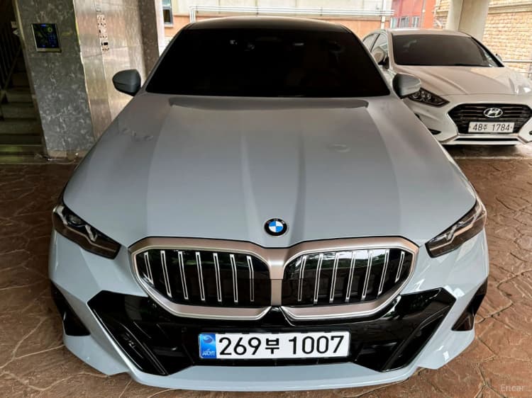 5 Series (G60)