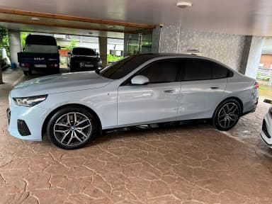 5 Series (G60)