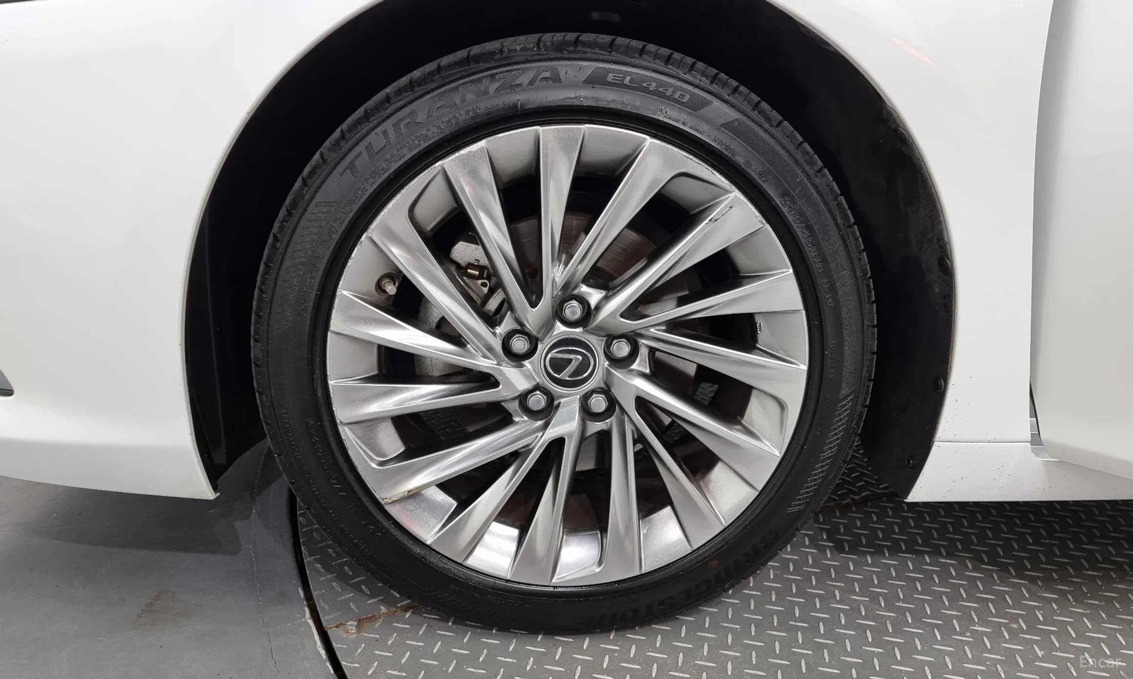 ES300h 7th Generation