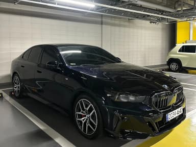 5 Series (G60)