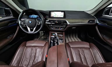 5 Series (G30)