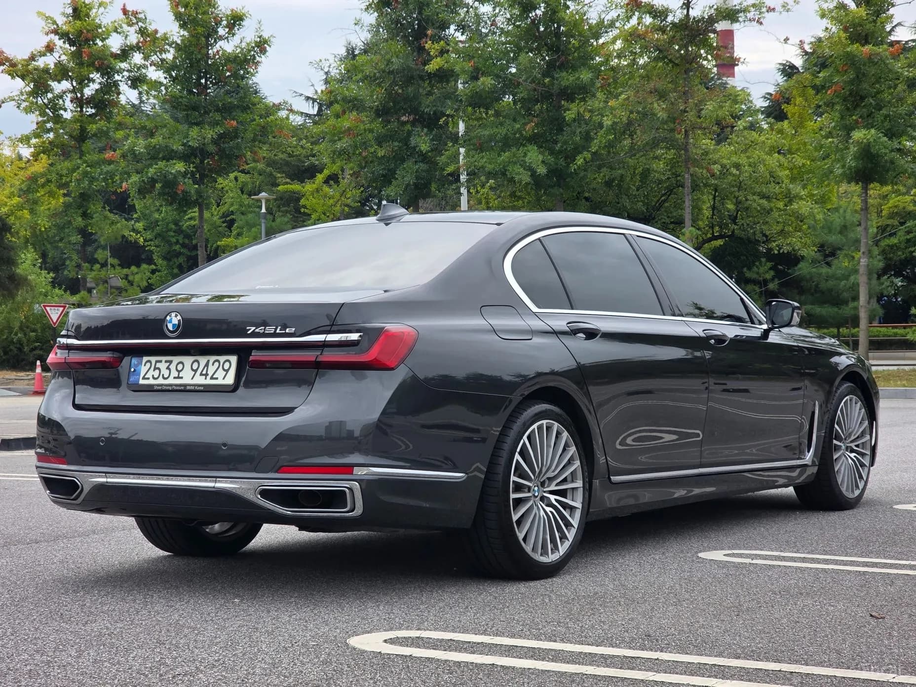 7 Series (G11)