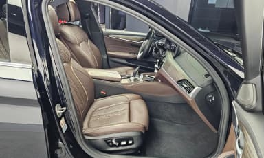 5 Series (G30)