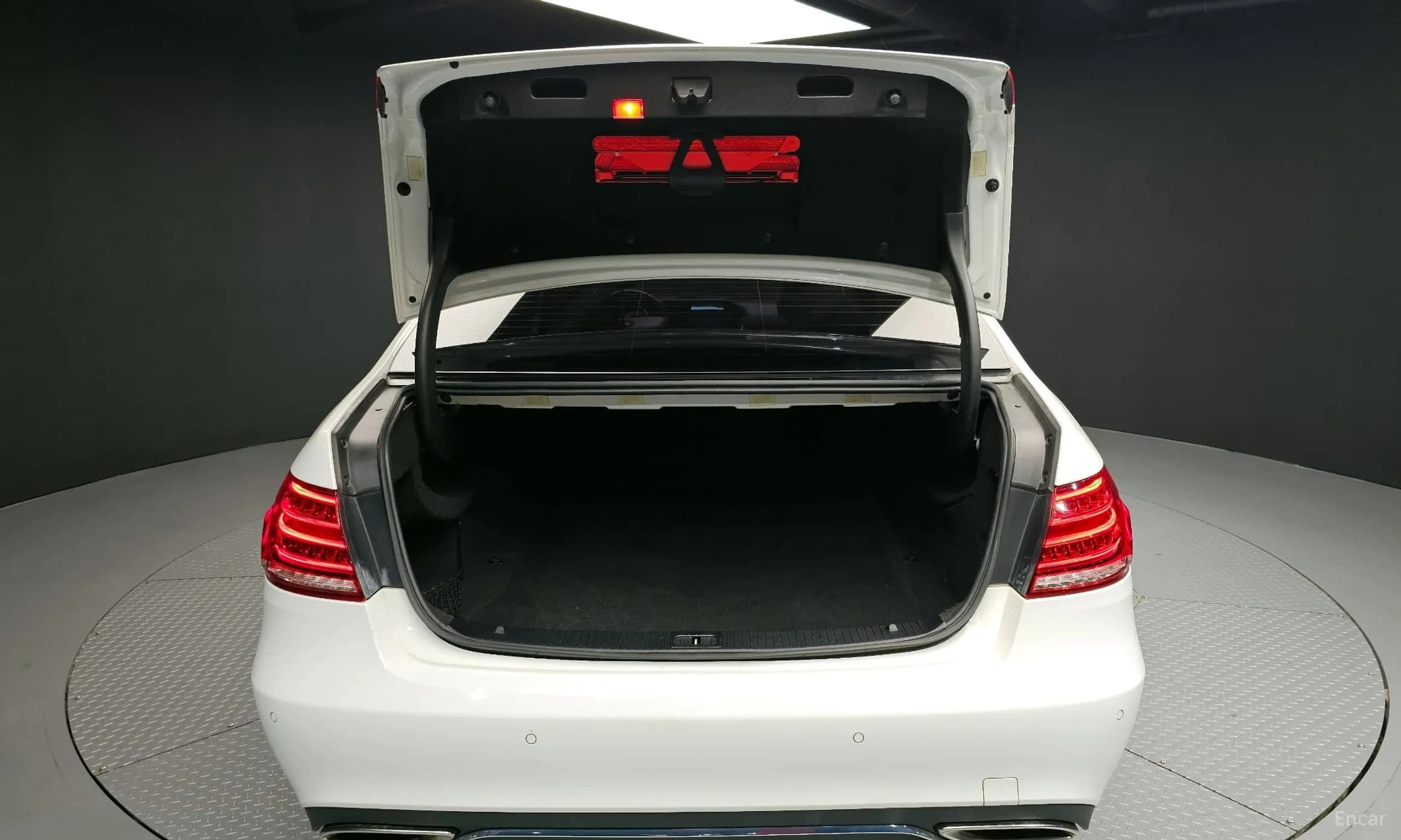 E-Class W212