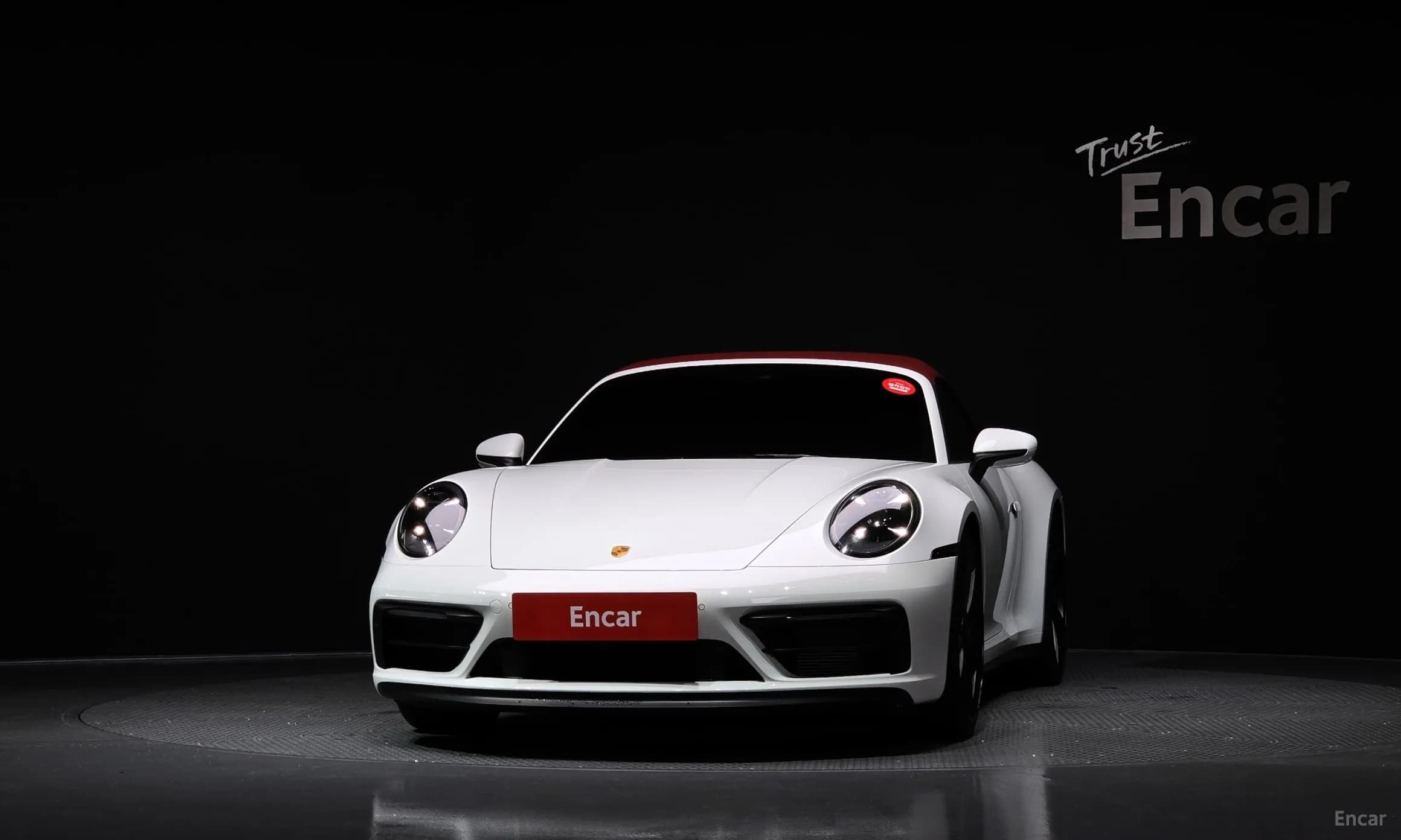 911 (992)