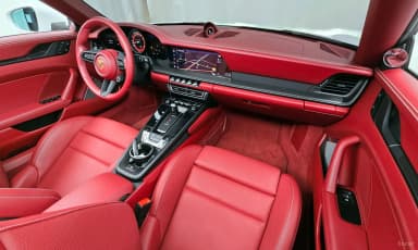 911 (992)