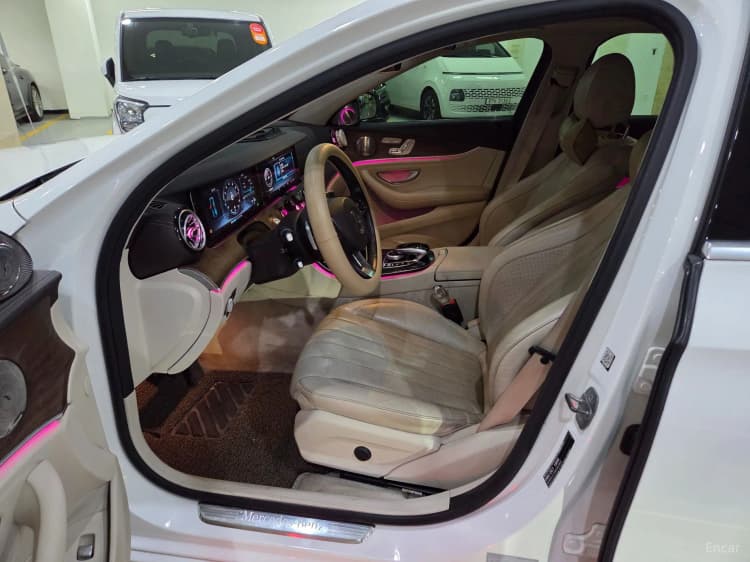 E-Class W213