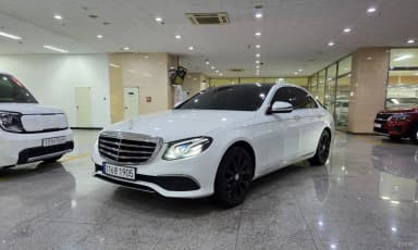 E-Class W213