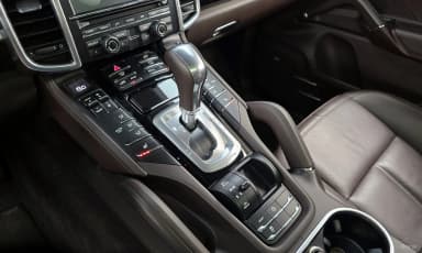 New Cayenne