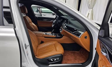 7 Series (G11)