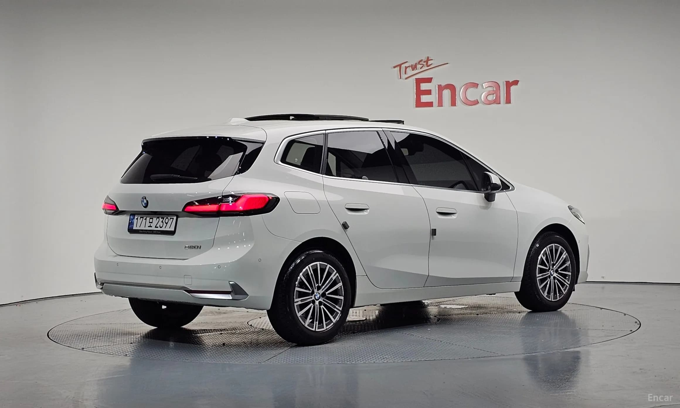 2 Series Active Tourer (U06)