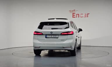 2 Series Active Tourer (U06)