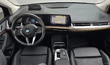 2 Series Active Tourer (U06)