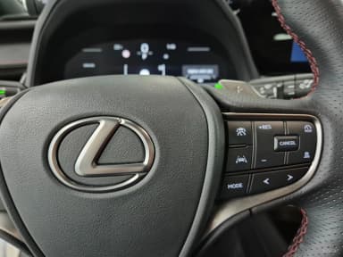 UX300h