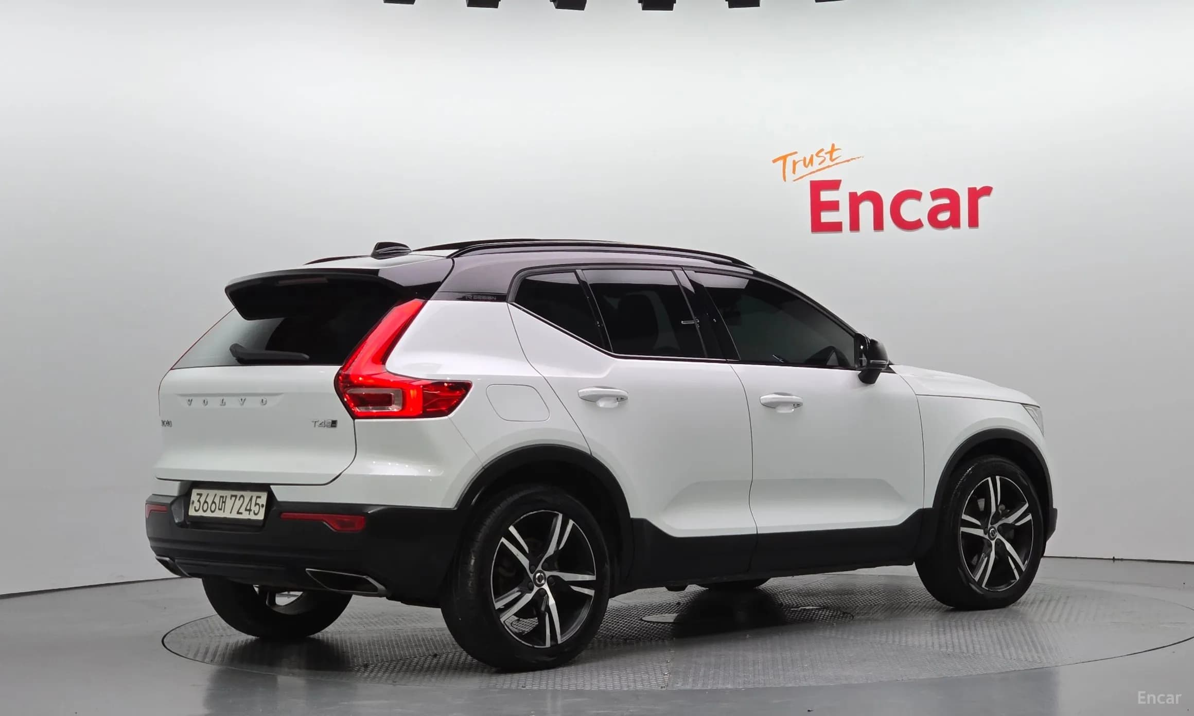 XC40
