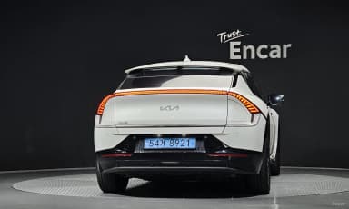 EV6