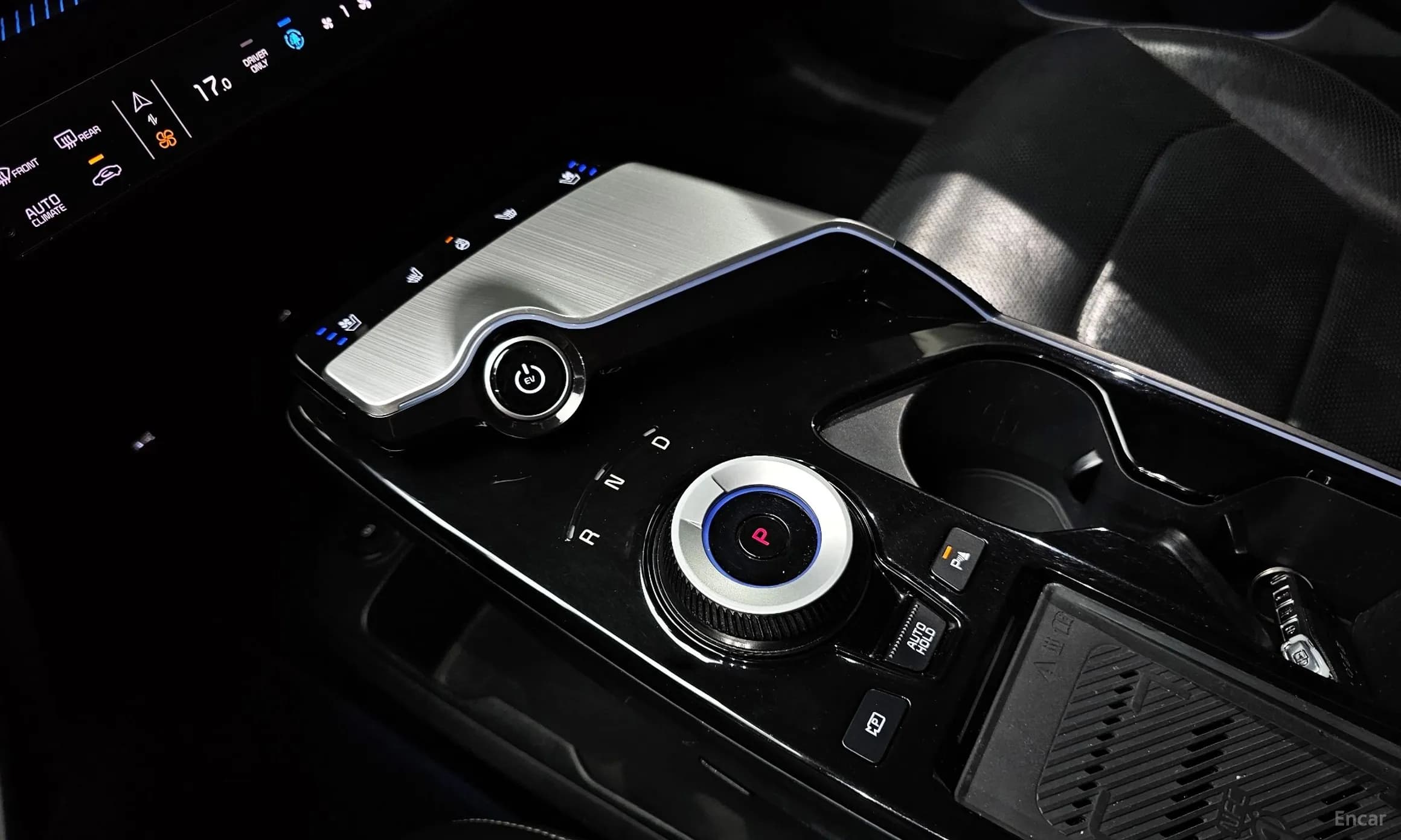 EV6