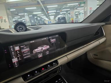911 (992)