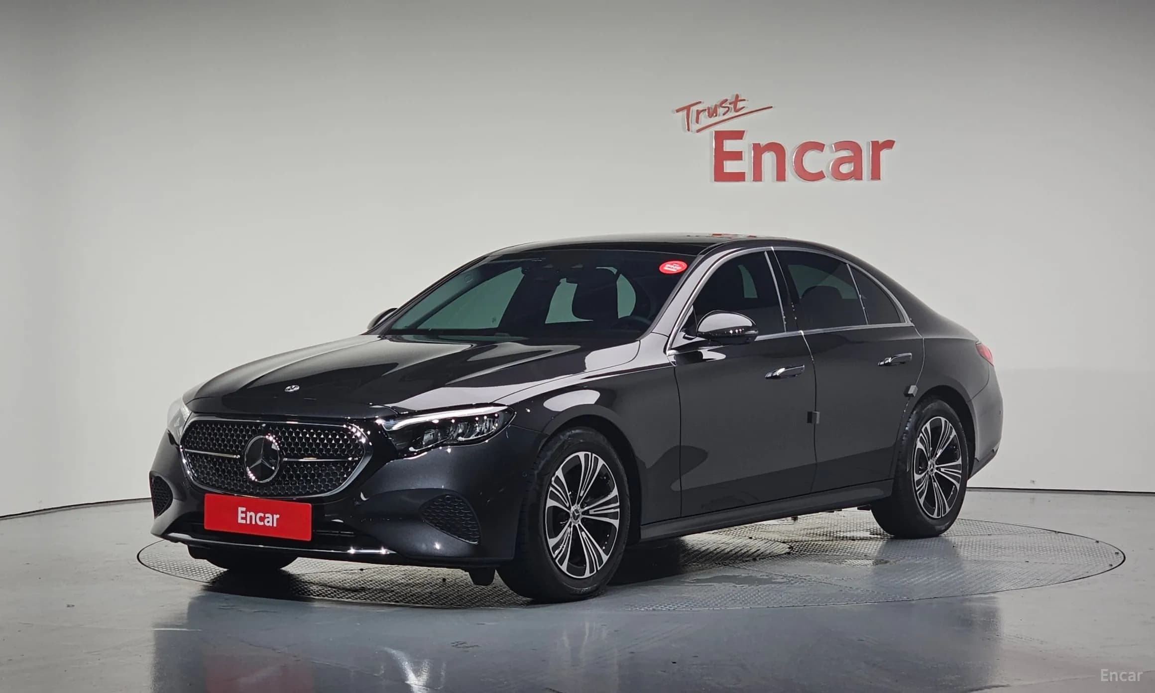 E-Class W214